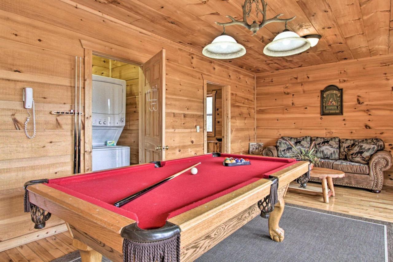 Sevierville Sanctuary Hot Tub, Pool Table And Deck! Экстерьер фото